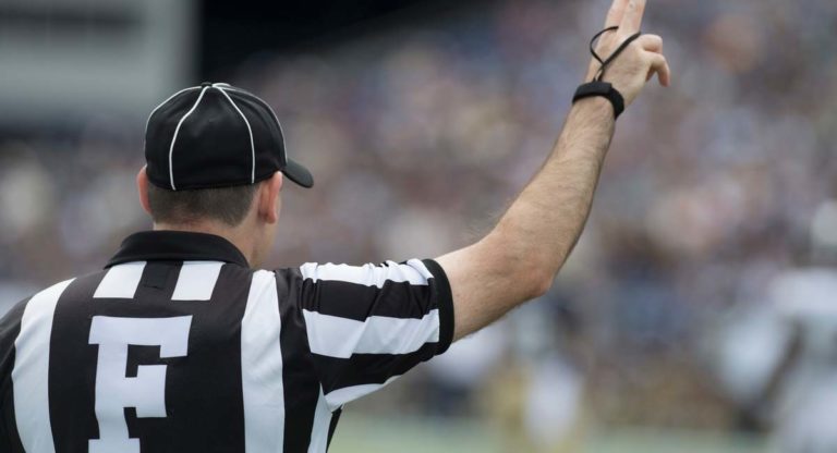 Browns-Rams-Brawl-Garrett-2019-Ref