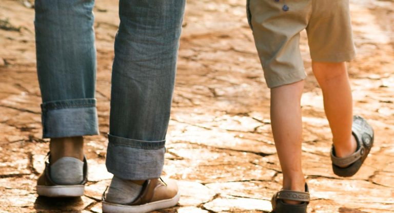 FX3-Walk-with-kids